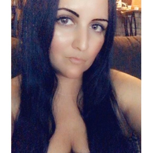 Meet your Posher, Joann - Picture 1 of 1